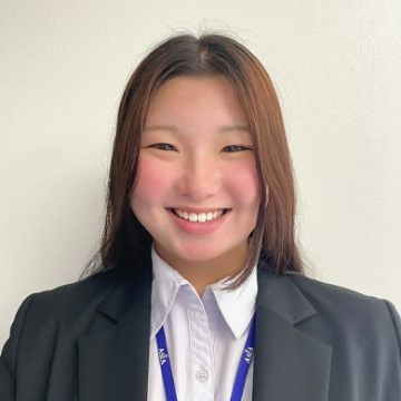 鬼藤 莉奈の写真